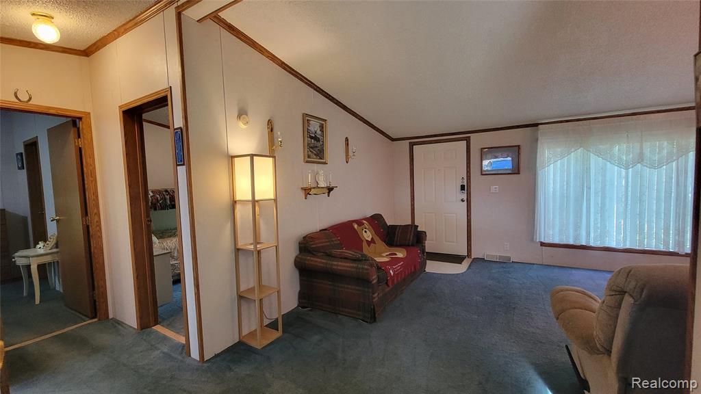 4349 Bay Road Gladwin, MI 48624 - Photo 14 of 26