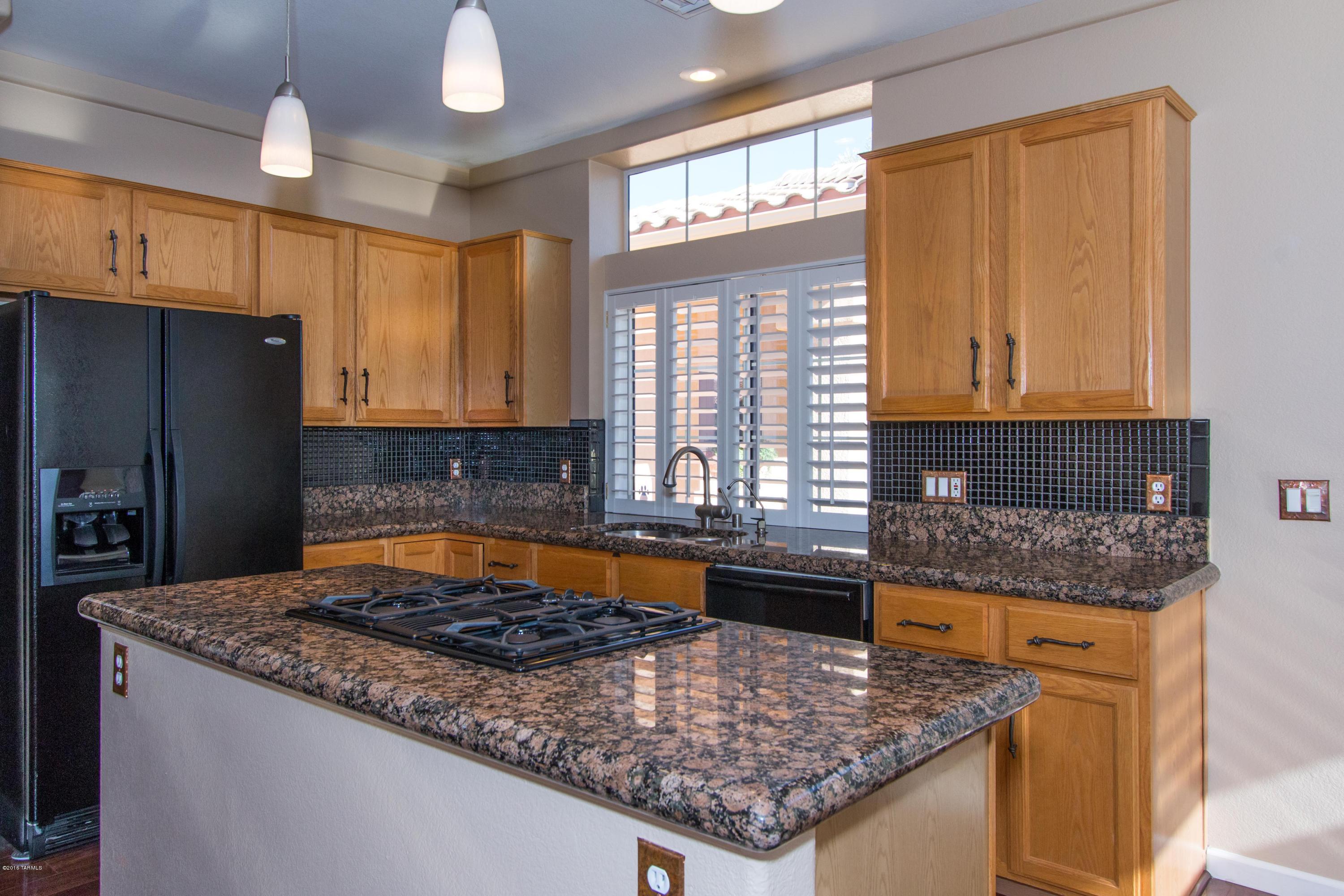 1604 East Crown Ridge Way Tucson, AZ 85755 - Photo 7 of 28