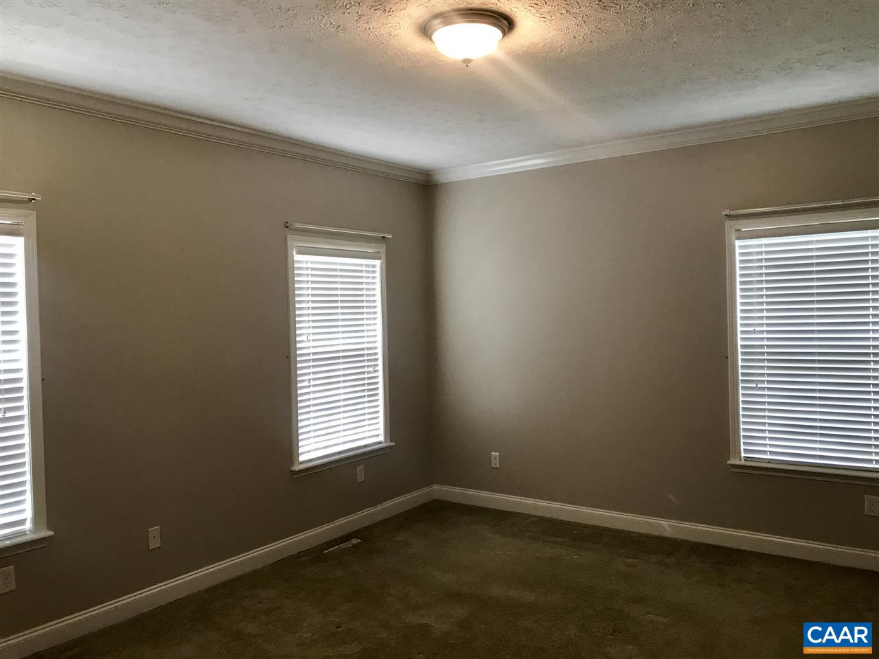 294 Chopping Road Mineral, VA 23117 - Photo 8 of 32 an empty room with a window