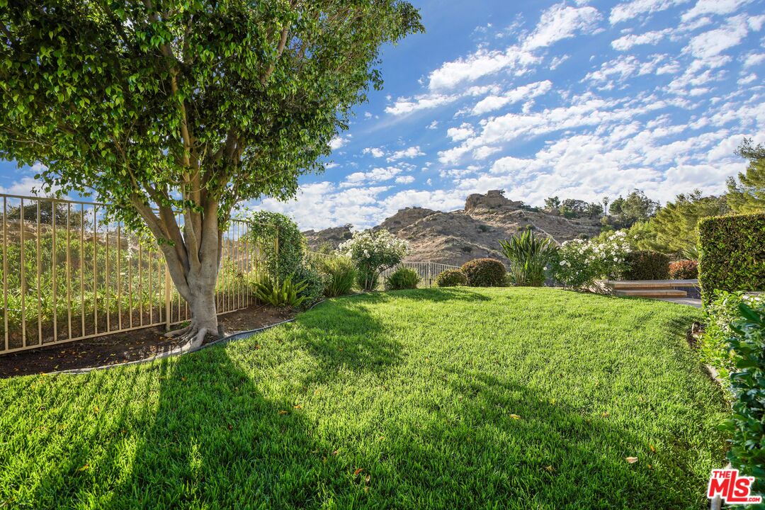 19 Ranchero Road Bell Canyon, CA 91307 - Photo 40 of 42 a view of a garden