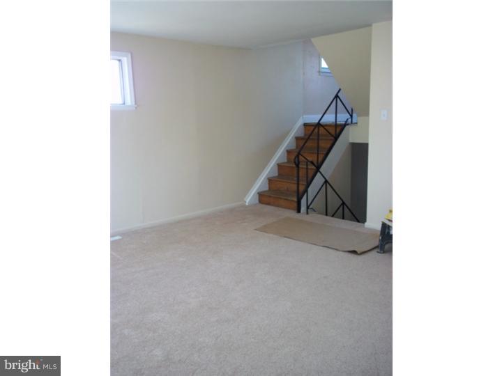 855 Andover Road Lansdale, PA 19446 - Photo 2 of 20 Living Room