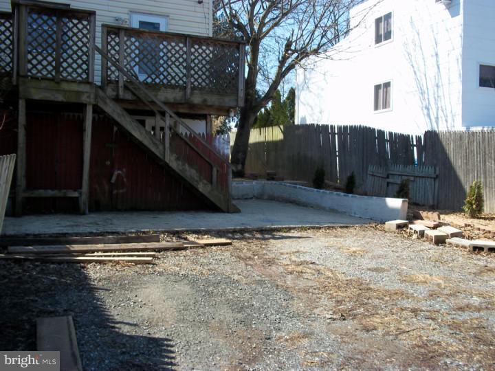 855 Andover Road Lansdale, PA 19446 - Photo 20 of 20 Driveway