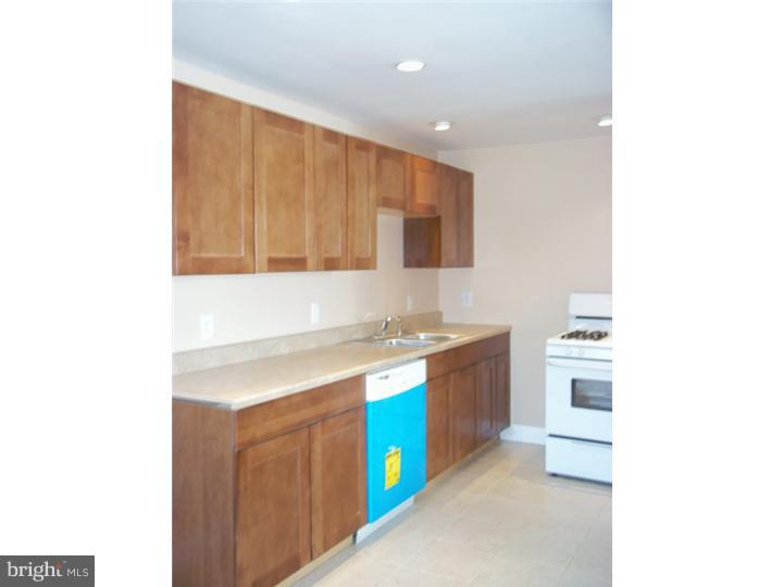 855 Andover Road Lansdale, PA 19446 - Photo 4 of 20 Kitchen