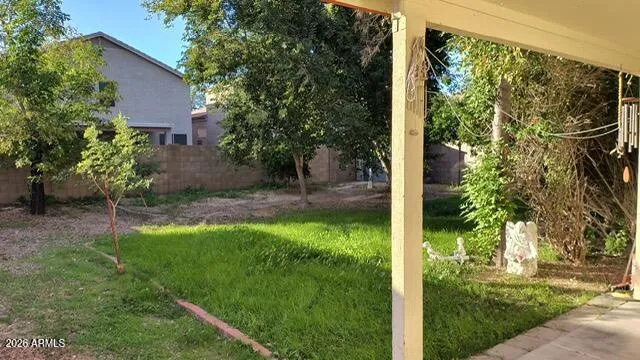 $2,250 | 18170 North 89th Lane, Peoria, AZ 85382