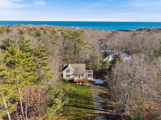 $739,000 | 16 Passaic Road, York, ME 03902