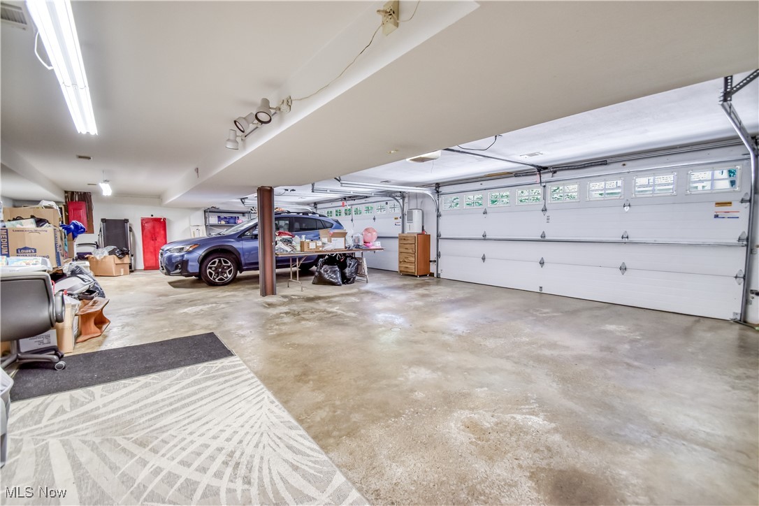 9715 Johnnycake Ridge Road Mentor, OH 44060 - Photo 40 of 50 Heated 4 car attached