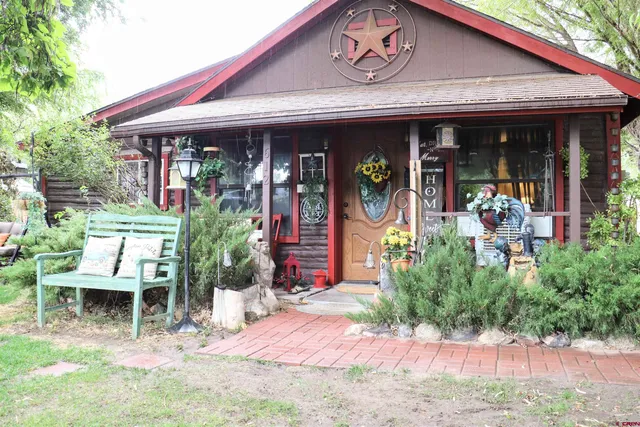 $335,000 | 612 South Church Avenue, Olathe, CO 81425