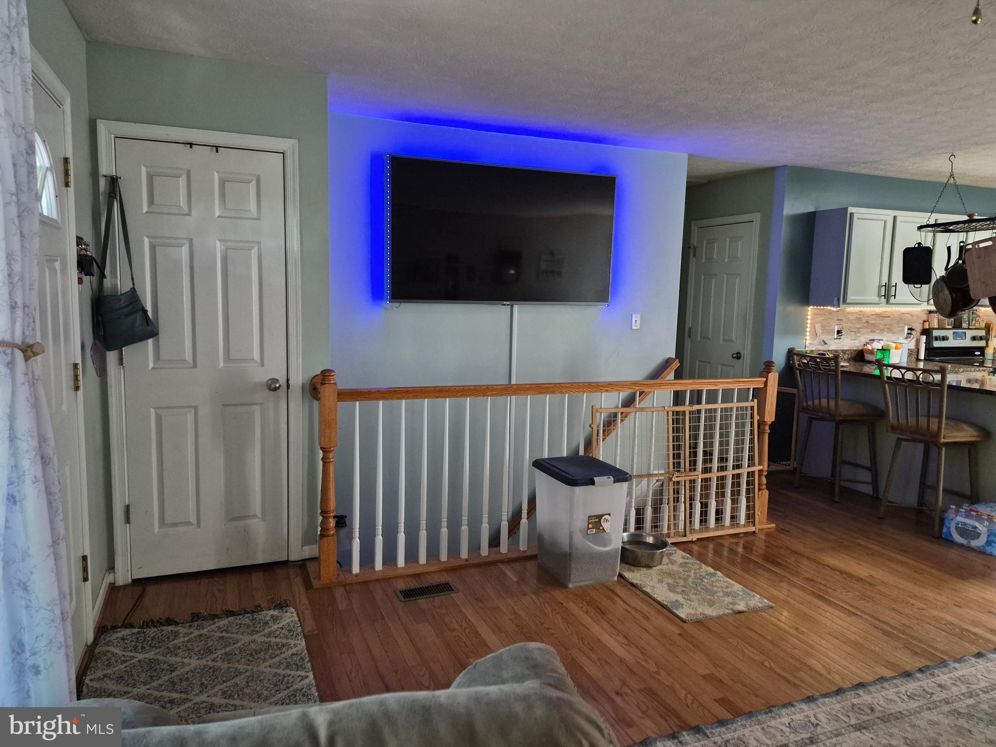 1440 Drummer Hill Road Front Royal, VA 22630 - Photo 24 of 42 a living room with furniture