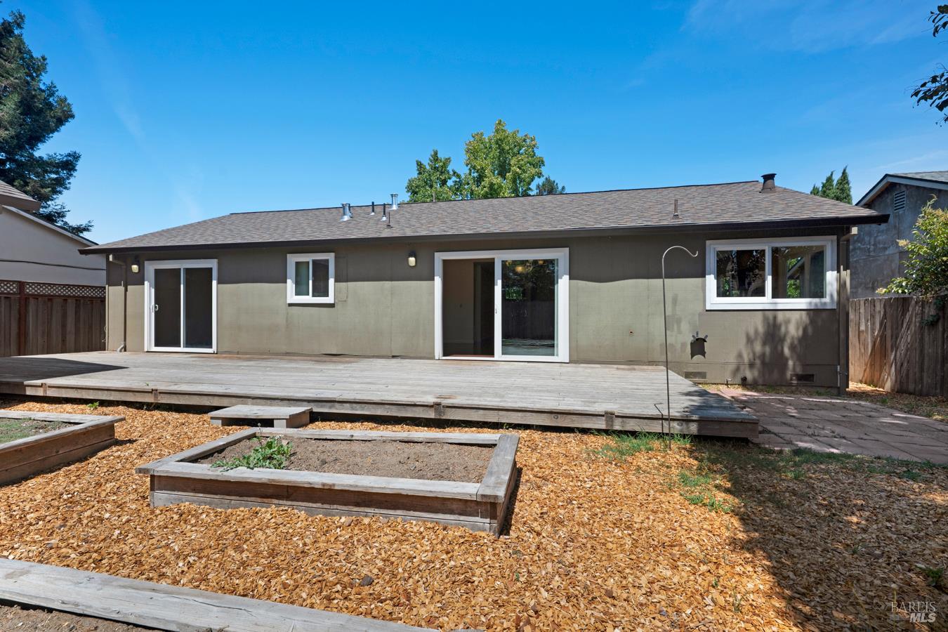 1824 Fenwick Place Santa Rosa, CA 95401 - Photo 18 of 24 Gallery Image 18