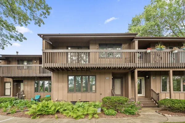 $299,000 | 2671 Sumac Ridge, White Bear Lake, MN 55110