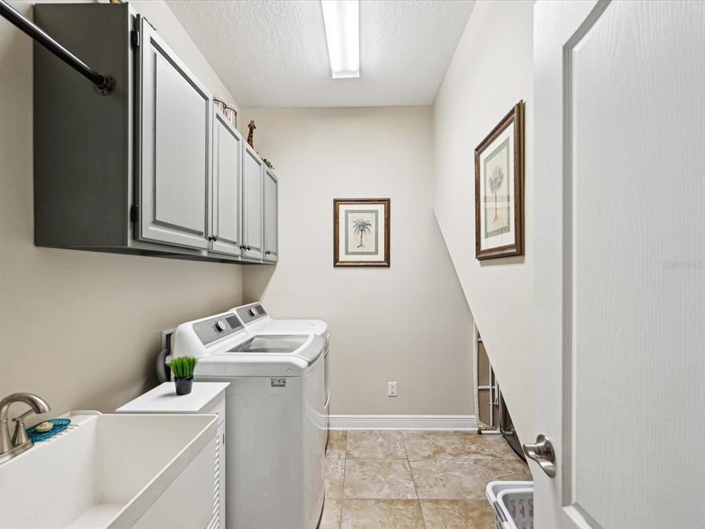 1831 Cameron Court New Port Richey, FL 34655 - Photo 40 of 63 Gallery Image 40