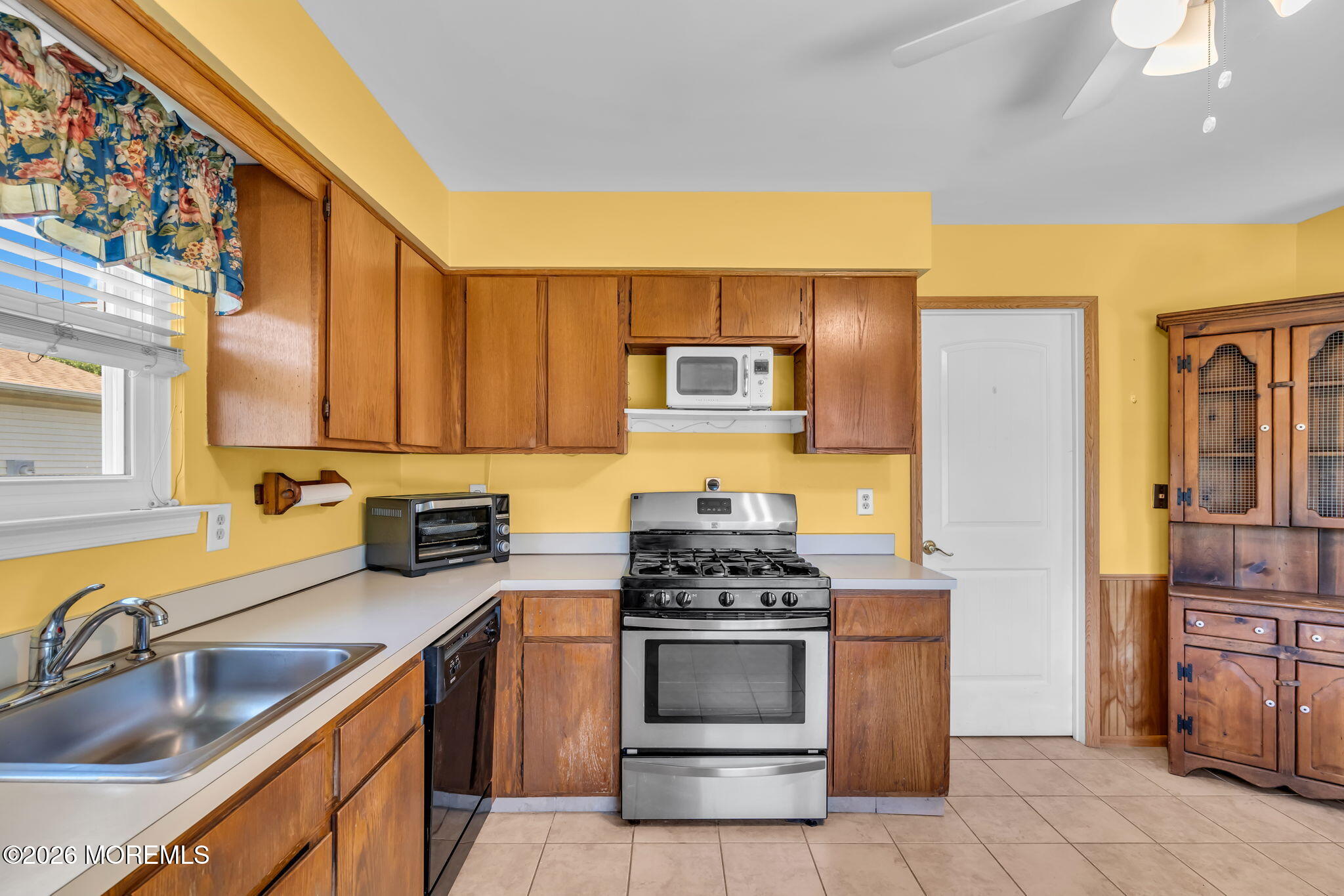 47 Peachstone Road Howell, NJ 07731 - Photo 15 of 32 15-web-or-mls-DSC00601