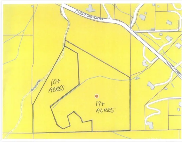 a view of a basket ball court