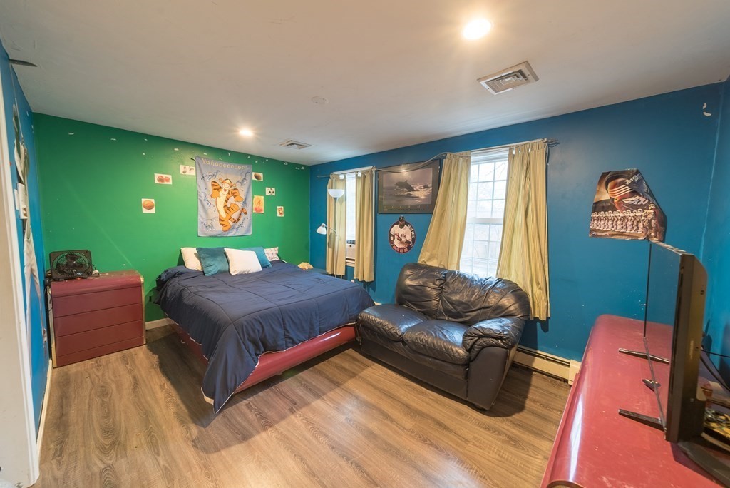 23 Swifts Beach Road Wareham, MA 02571 - Photo 18 of 30