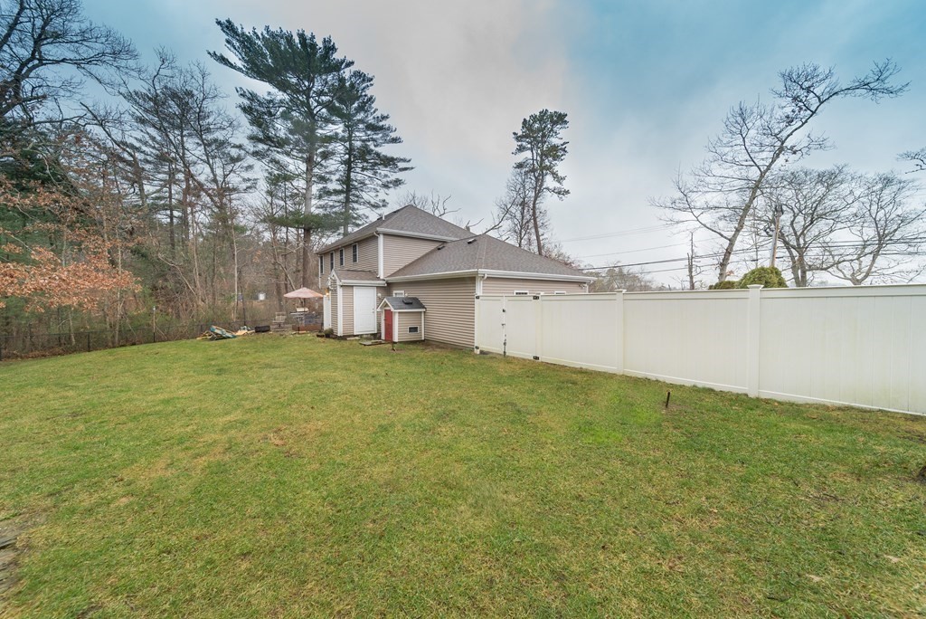 23 Swifts Beach Road Wareham, MA 02571 - Photo 27 of 30