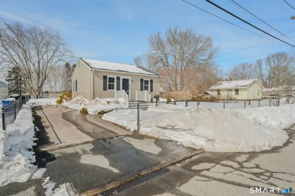 a view of outdoor space yard and patio