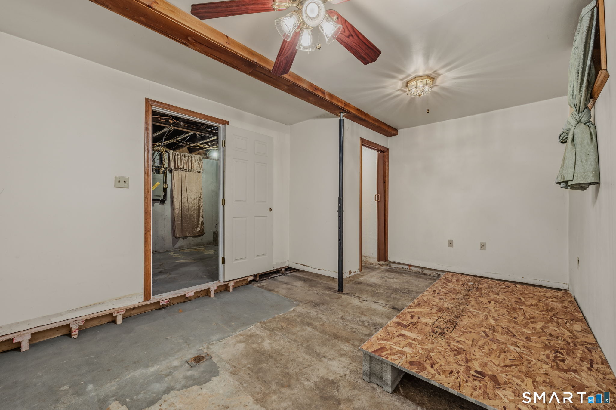 209 Midway Ovl Groton, CT 06340 - Photo 26 of 31