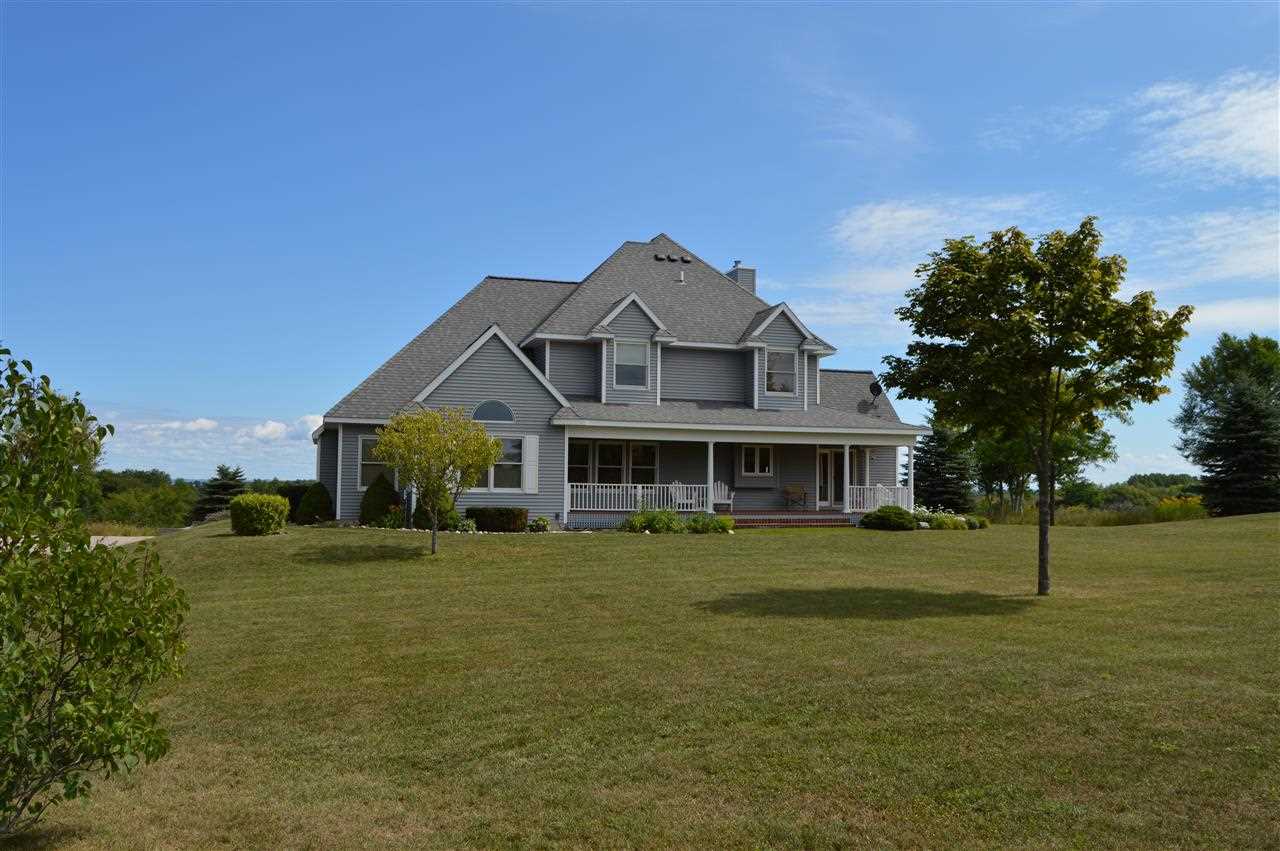 6105 North Overlook Road Northport, MI 49670 - Photo 32 of 44 1796149-31.JPG