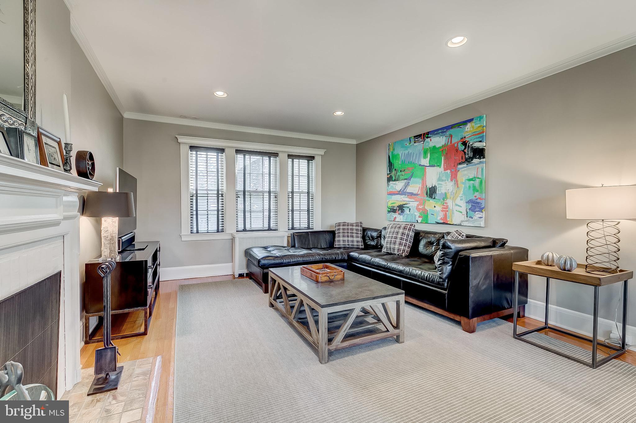 301 Thornhill Road Baltimore, MD 21212 - Photo 3 of 45 Gallery Image 3
