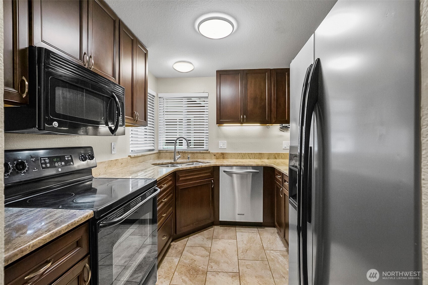 2114 186th Place Southeast Bothell, WA 98012 - Photo 11 of 40