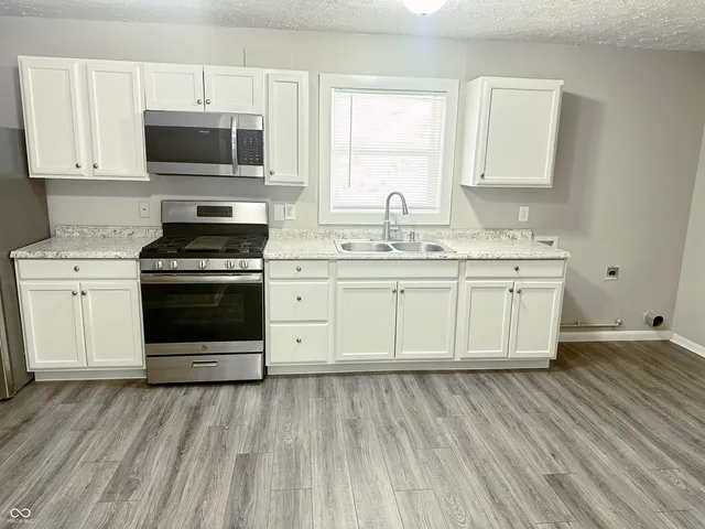 $174,900 | 6108 Roselawn Drive, Indianapolis, IN 46226