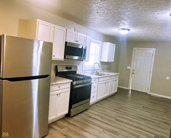 $174,900 | 6108 Roselawn Drive, Indianapolis, IN 46226