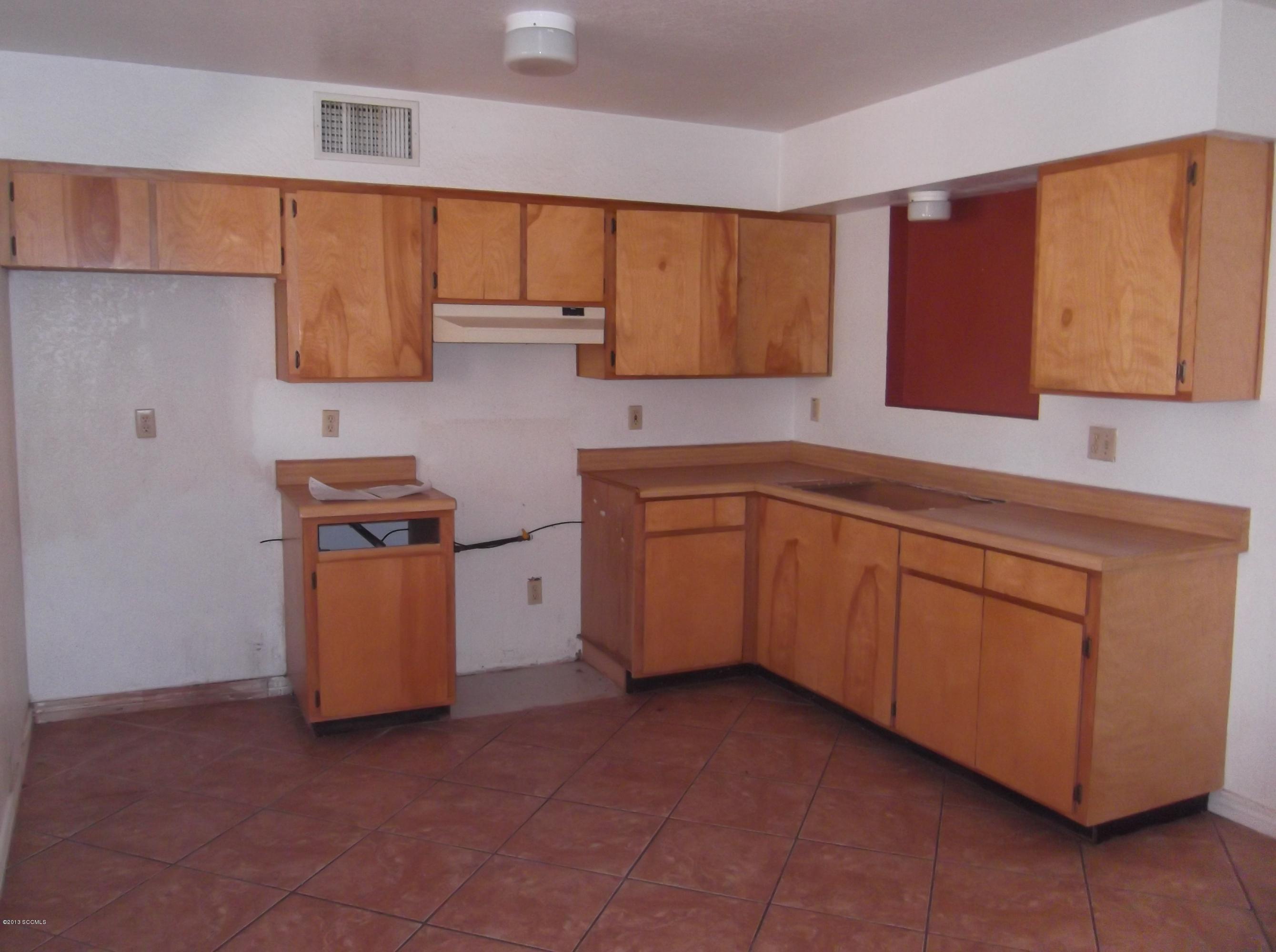 362 Abaco Court Rio Rico, AZ 85648 - Photo 5 of 13