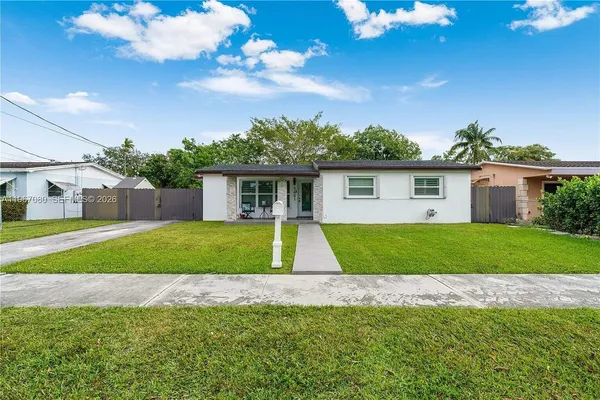 $3,950 | 1401 Southwest 94th Avenue, Miami, FL 33174