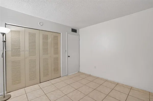 $279,000 | 6904 North Kendall Drive, Unit F104, Pinecrest, FL 33156