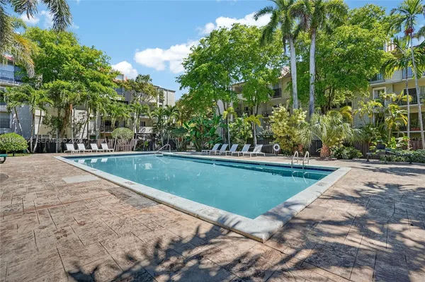 $279,000 | 6904 North Kendall Drive, Unit F104, Pinecrest, FL 33156