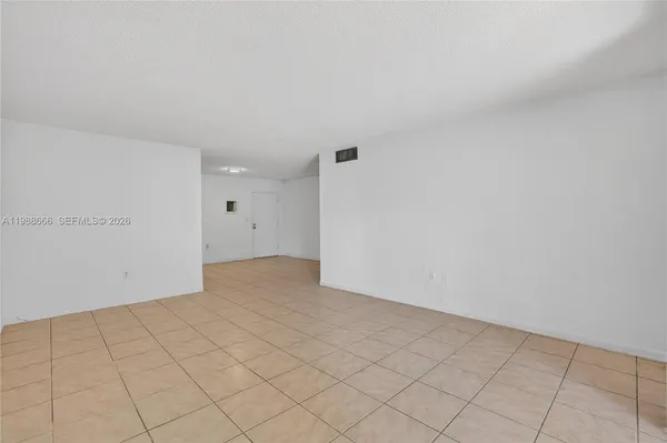 $279,000 | 6904 North Kendall Drive, Unit F104, Pinecrest, FL 33156