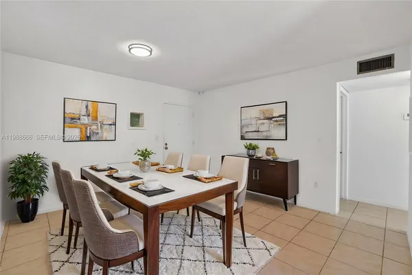 $279,000 | 6904 North Kendall Drive, Unit F104, Pinecrest, FL 33156