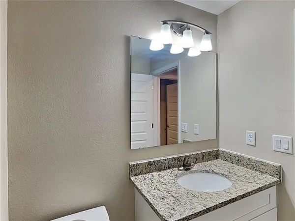 $1,725 | 904 West Rum Place, Dunnellon, FL 34434