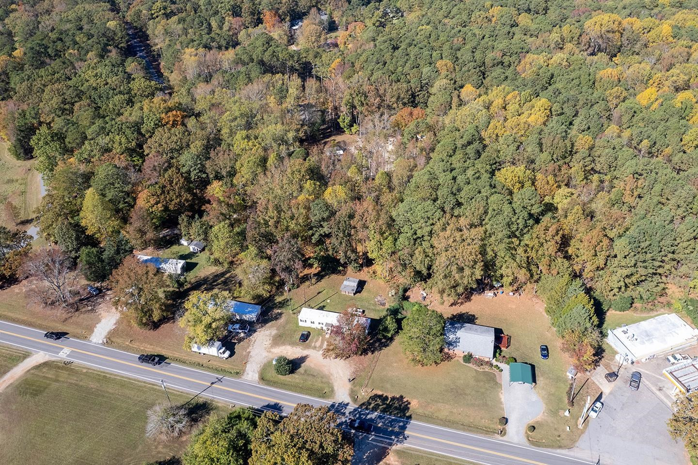 6112 Penny Road Raleigh, NC 27606 - Photo 3 of 5 Photo 3