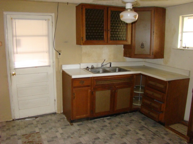4265 North Hartstrait Road Bloomington, IN 47404 - Photo 2 of 23