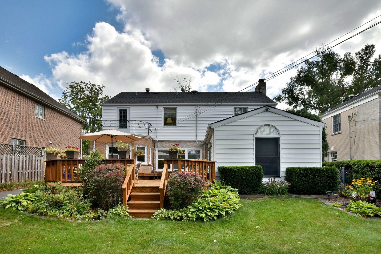 196 Fairfield Avenue Elmhurst, IL 60126 - Photo 40 of 44 a front view of a house with a yard