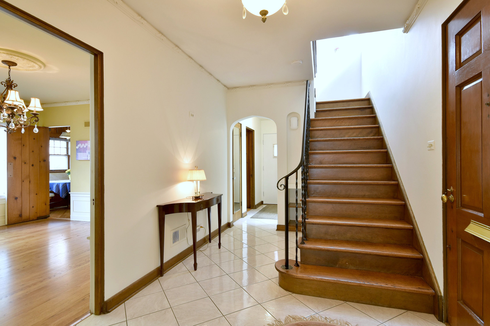 196 Fairfield Avenue Elmhurst, IL 60126 - Photo 4 of 44 a view of entryway and hall with wooden floor