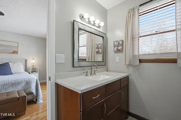 $375,000 | 26261 Beech Circle, Abingdon, VA 24211