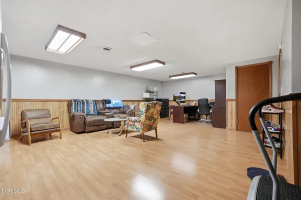 $375,000 | 26261 Beech Circle, Abingdon, VA 24211