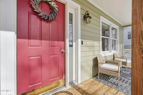 $375,000 | 26261 Beech Circle, Abingdon, VA 24211