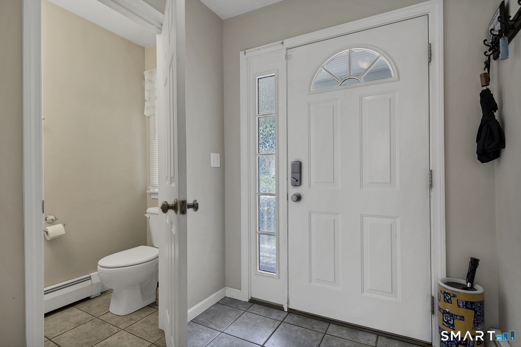 59-61 Maple Street Griswold, CT 06351 - Photo 8 of 37 Entry- Unit 1