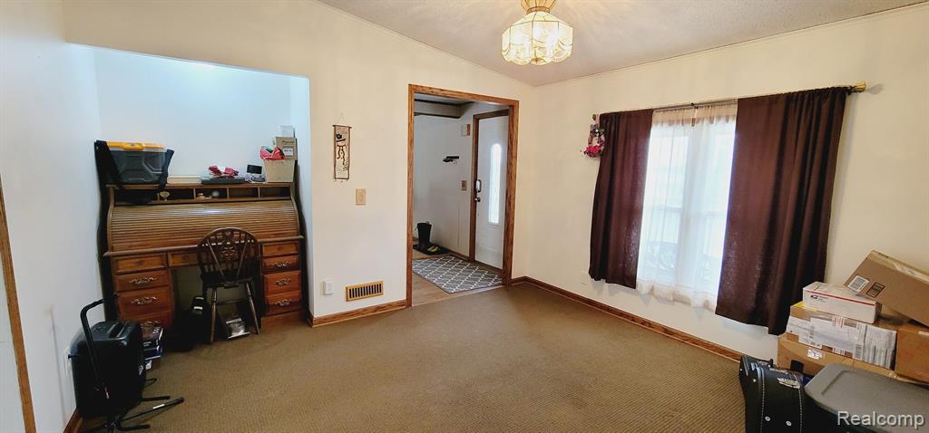 2611 Miller Road Allenton, MI 48002 - Photo 11 of 59