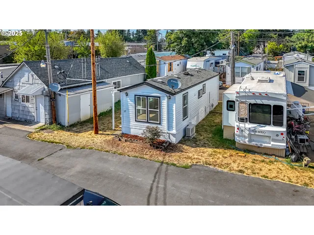 a black and white photo of a house