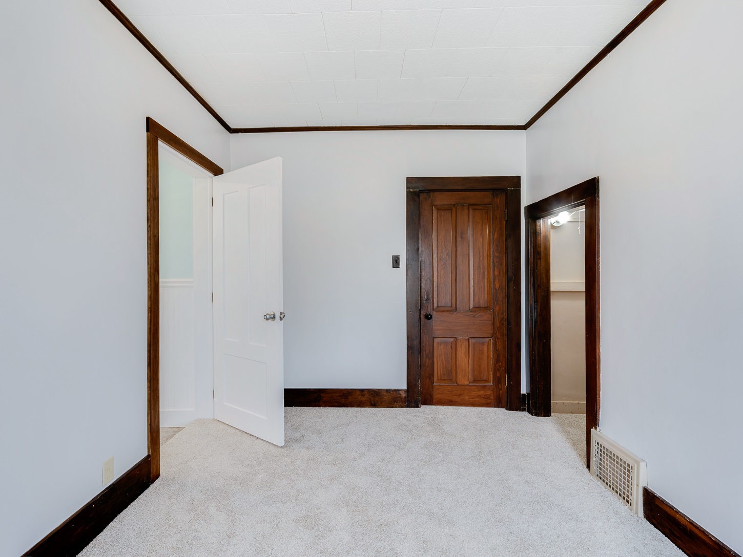 750 Kelly St Extension Rome City, IN 46784 - Photo 11 of 36