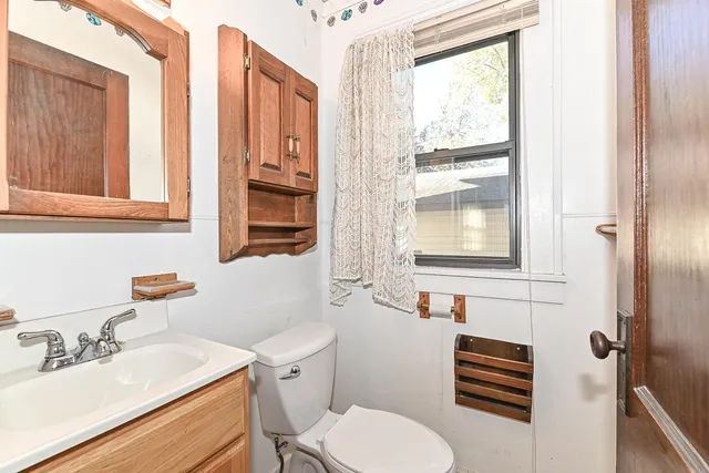 $365,000 | 118 East Ottawa Avenue, Dousman, WI 53118