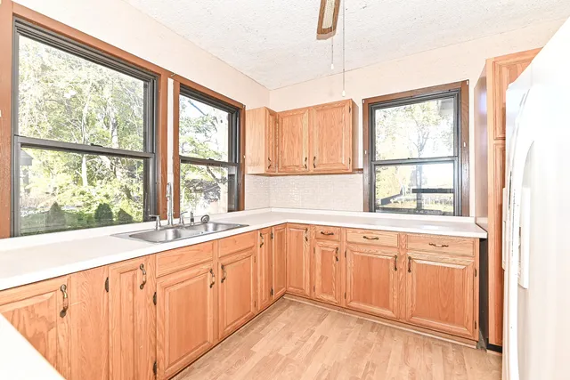 $365,000 | 118 East Ottawa Avenue, Dousman, WI 53118