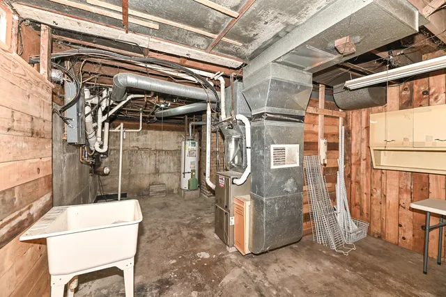 $365,000 | 118 East Ottawa Avenue, Dousman, WI 53118