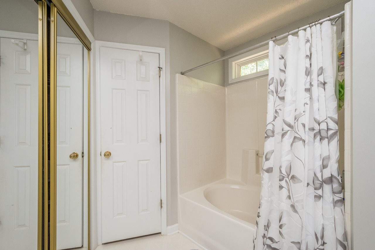 2408 Pumpkin Ridge Way Raleigh, NC 27604 - Photo 13 of 17 Photo 13