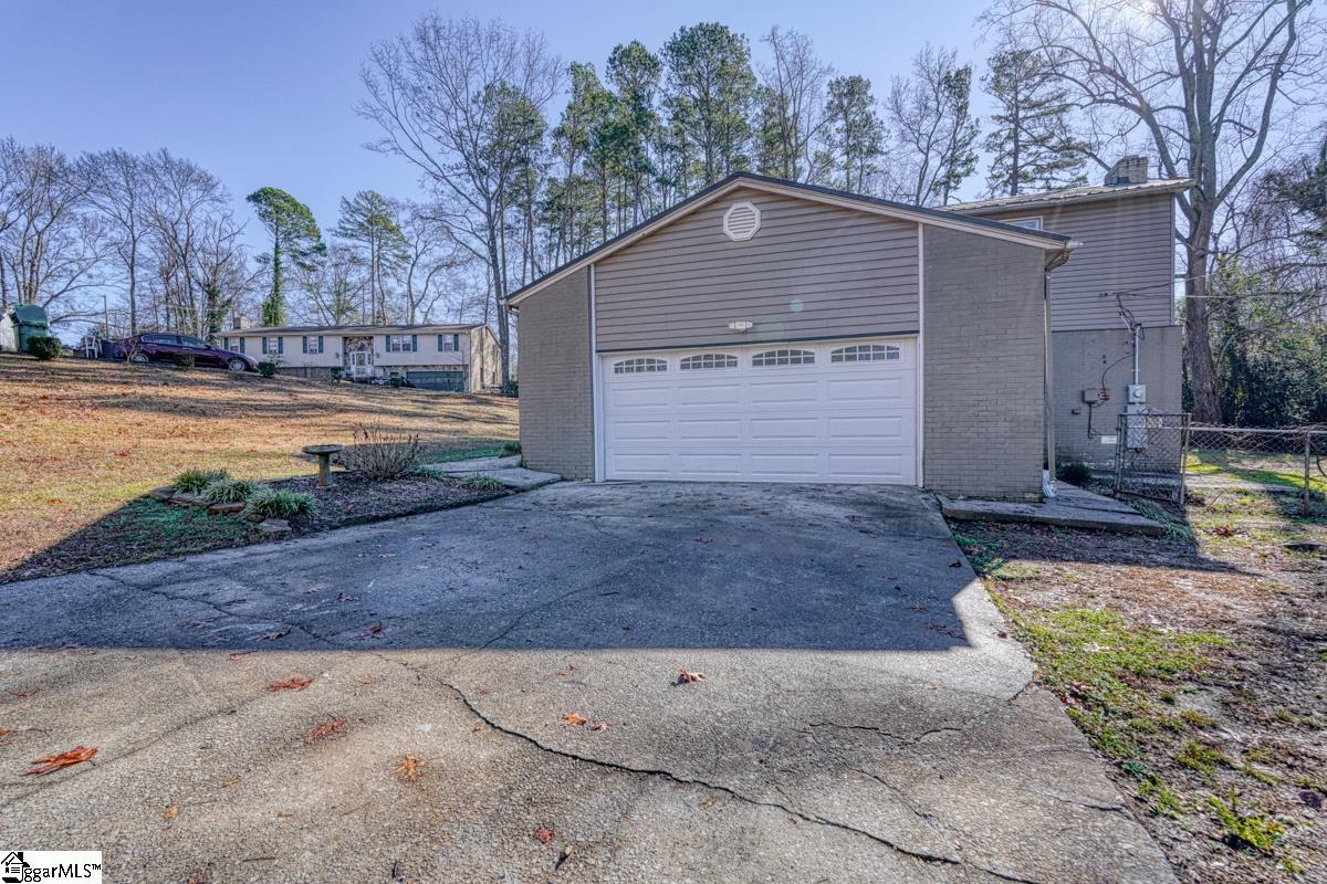 102 Riggs Court Mauldin, SC 29662 - Photo 4 of 45 Gallery Image 4