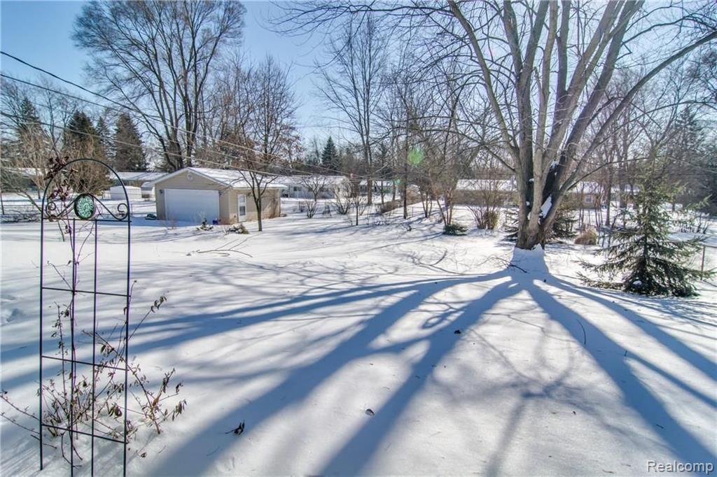 1170 East Auburn Road Rochester Hills, MI 48307 - Photo 16 of 18